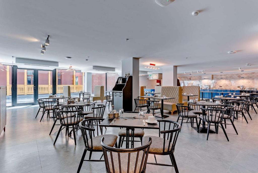 Philharmonic By Mercure Otel 4*
